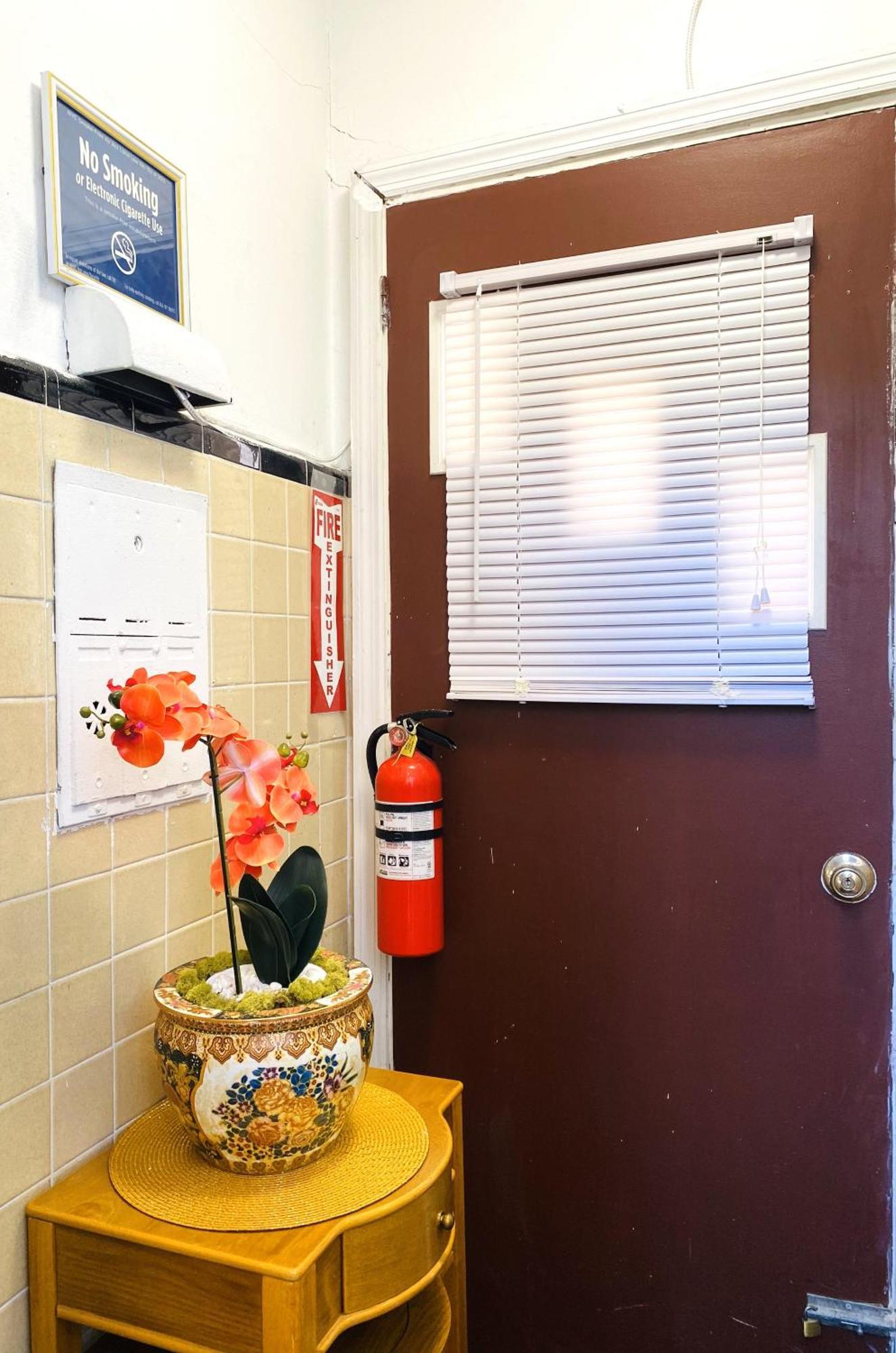 Nyc Cozy Private Bedroom With Free Parking & Near Subway - Business & Tourists Нью-Йорк Екстер'єр фото